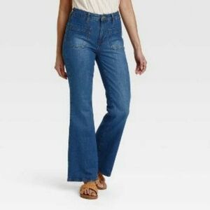 Universal Thread Target High Rise Flare Denim Jean 12 Short NWT Patch Pockets